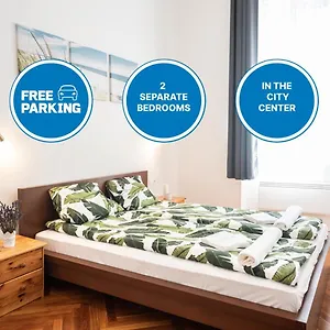 Apartament Free Parking - Dob50 Spacious - 2 Separate Bedroom, 5 People, Ac, Wifi, Budapeszt